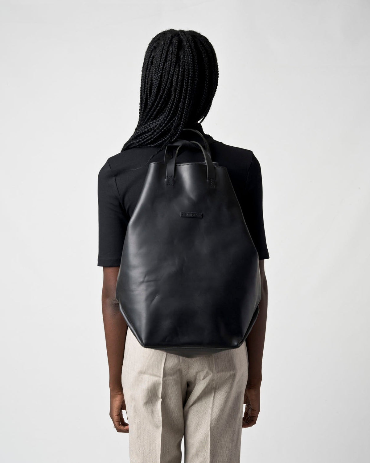 MOIRÉ | leather / black
