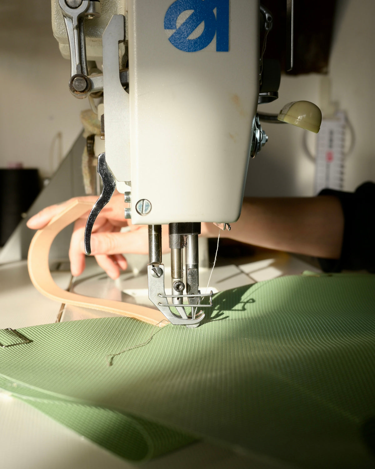 haenska_studio_sewing_machine
