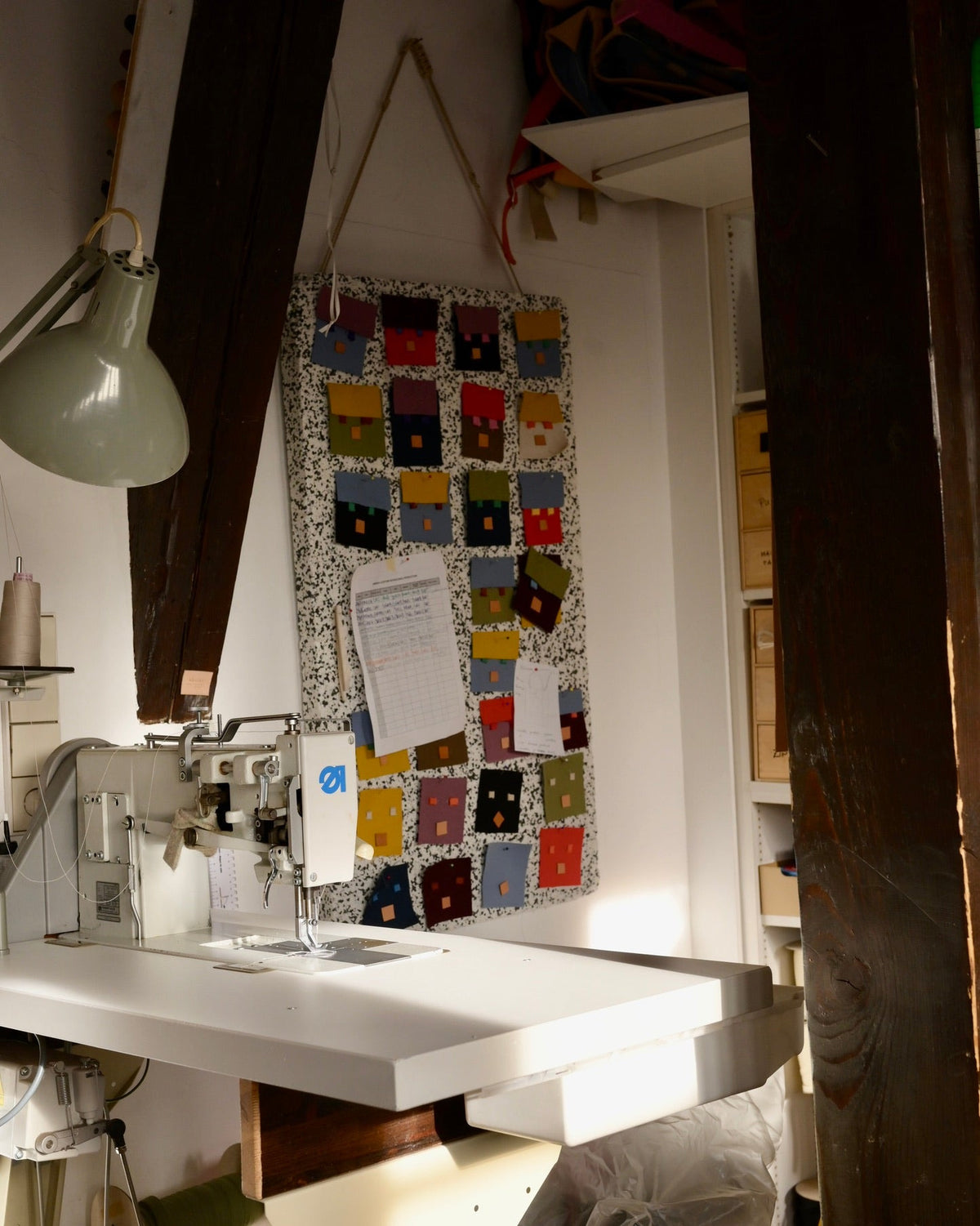 Haenska_studio_Machine