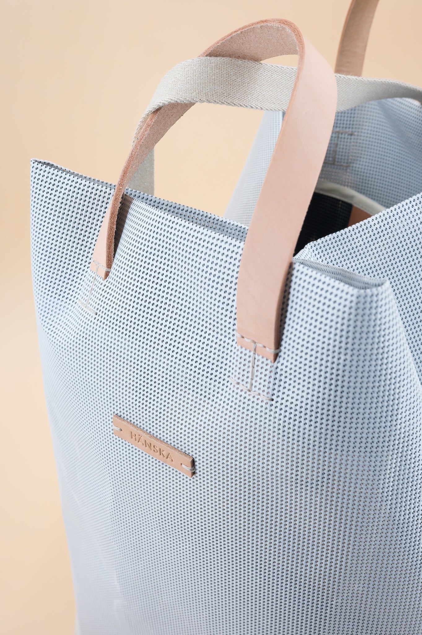 RECYCLED MOIRÉ cloudy / SHOPPER