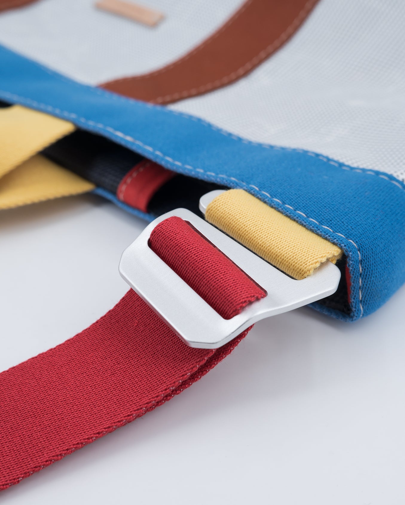 RECYCLED AZOKA bold / Marketbag