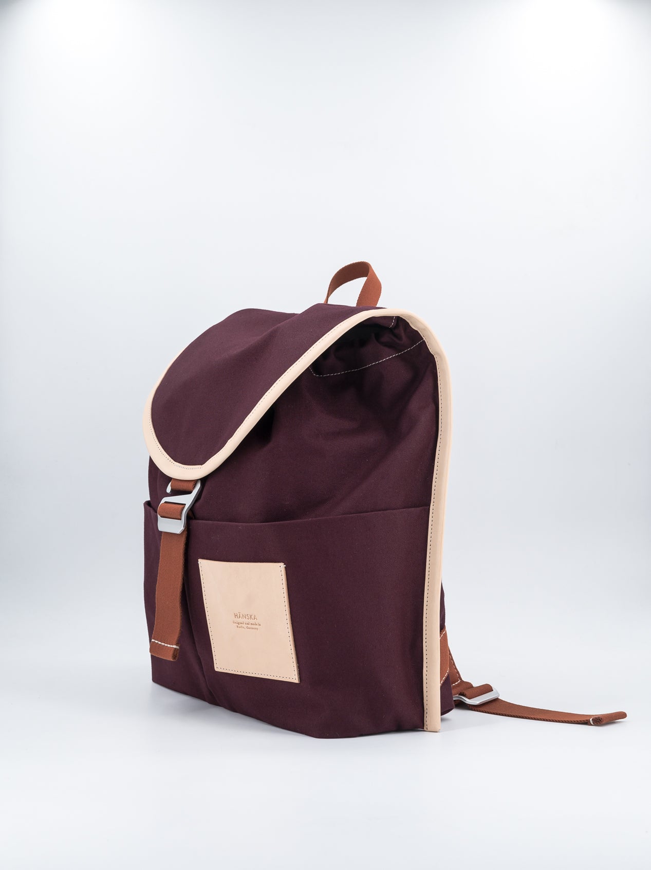 IKASI aubergine