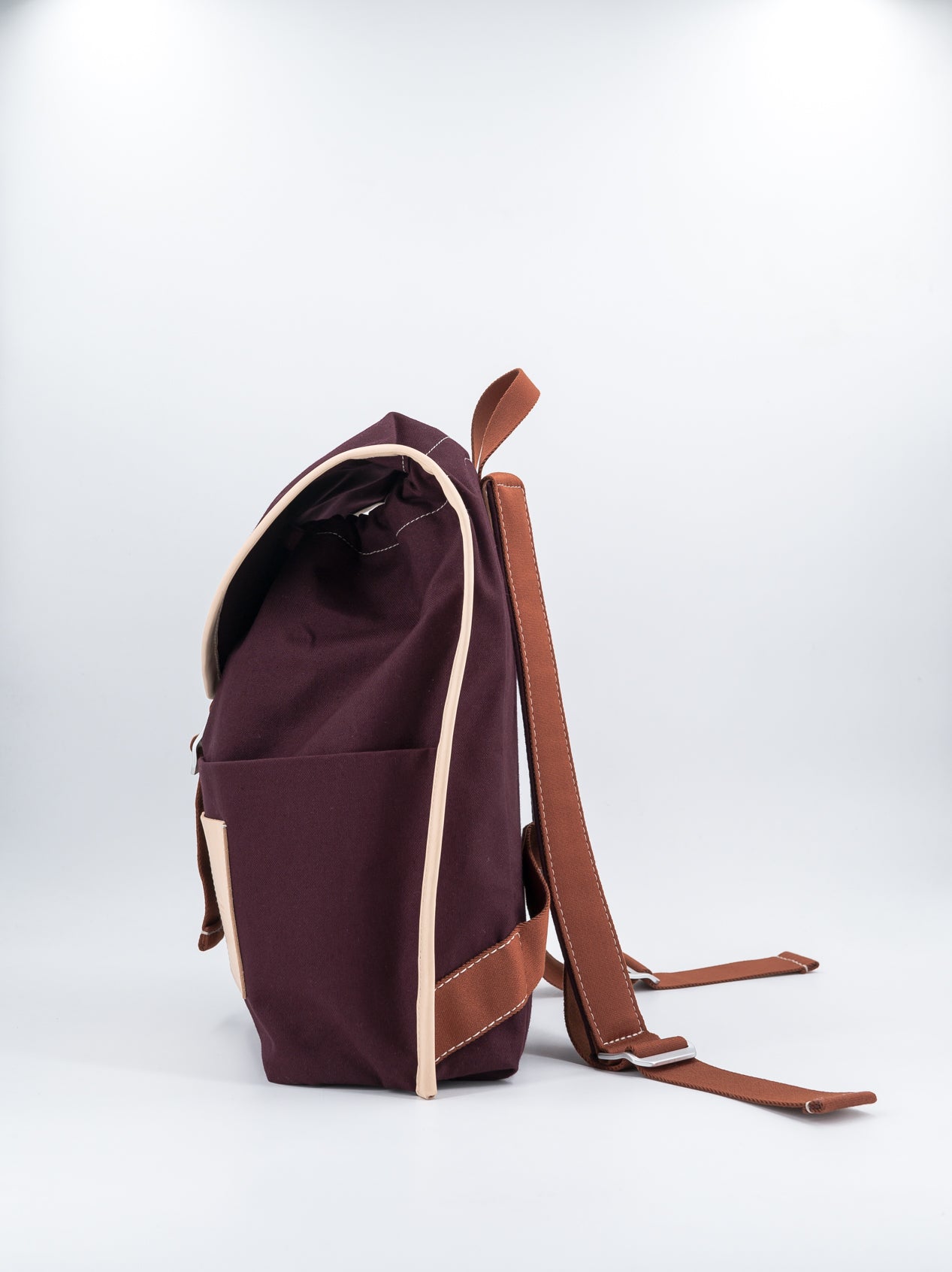 IKASI aubergine