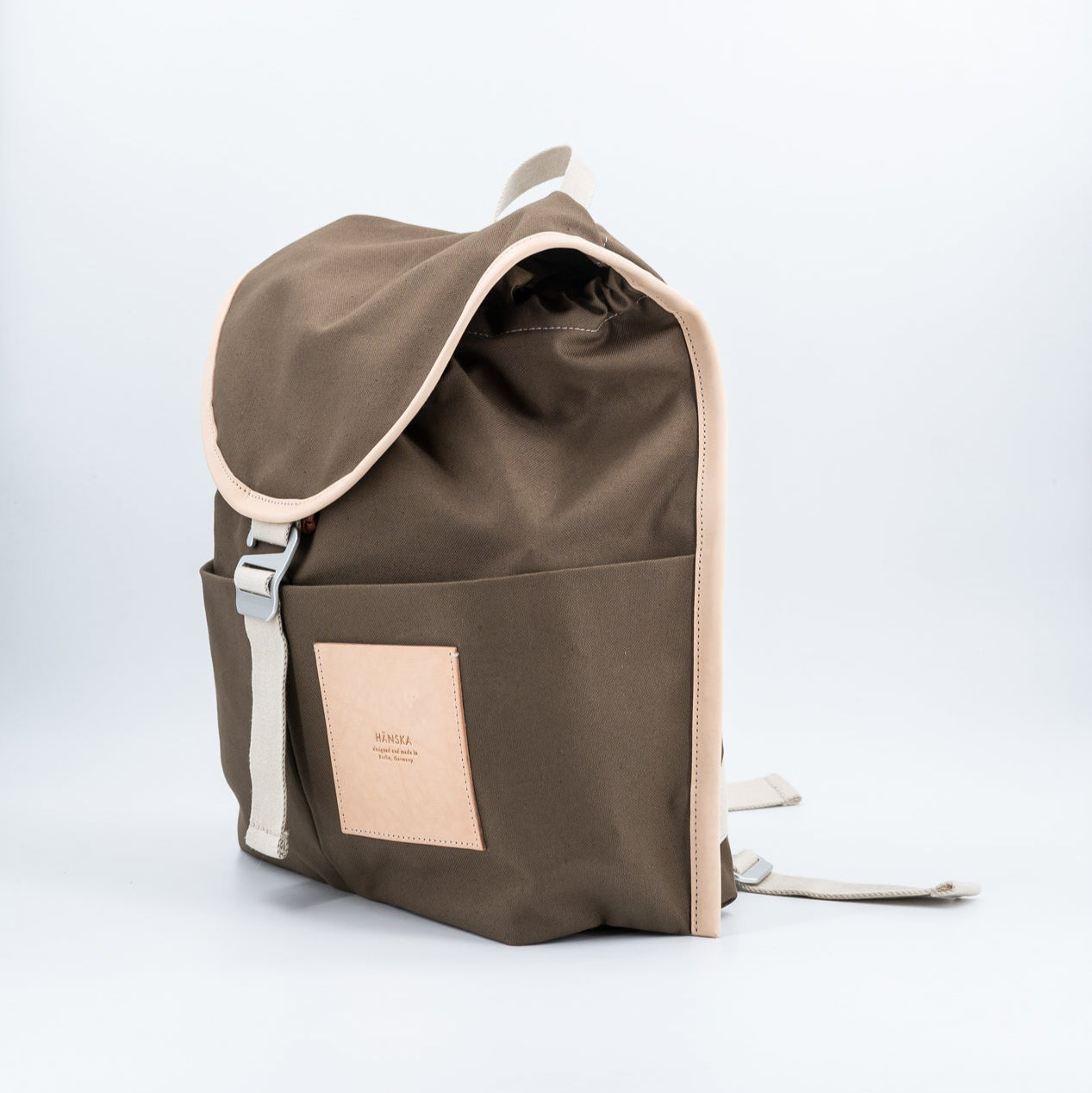 IKASI brown olive