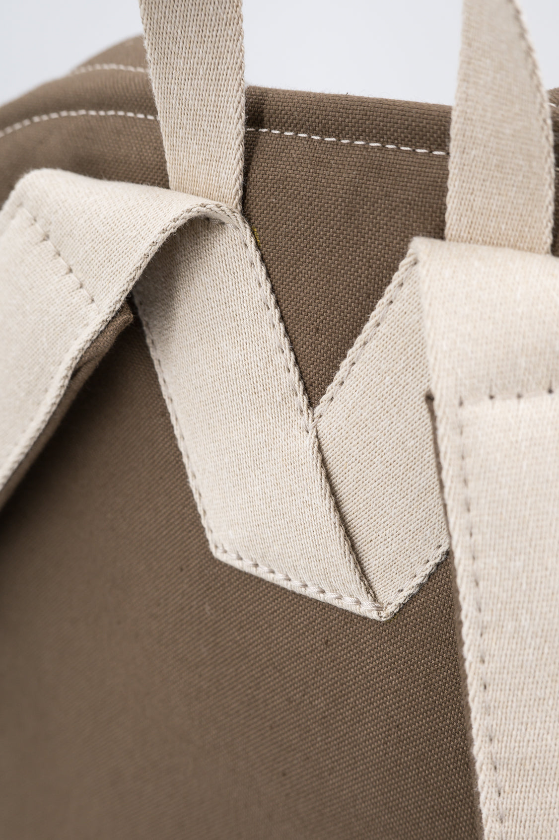 IKASI brown olive