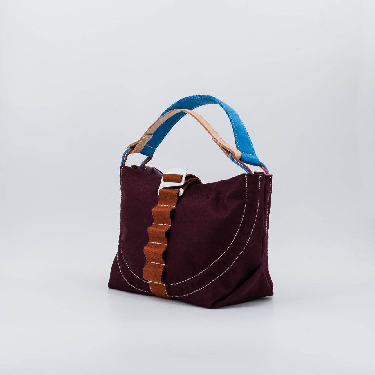LUA aubergine