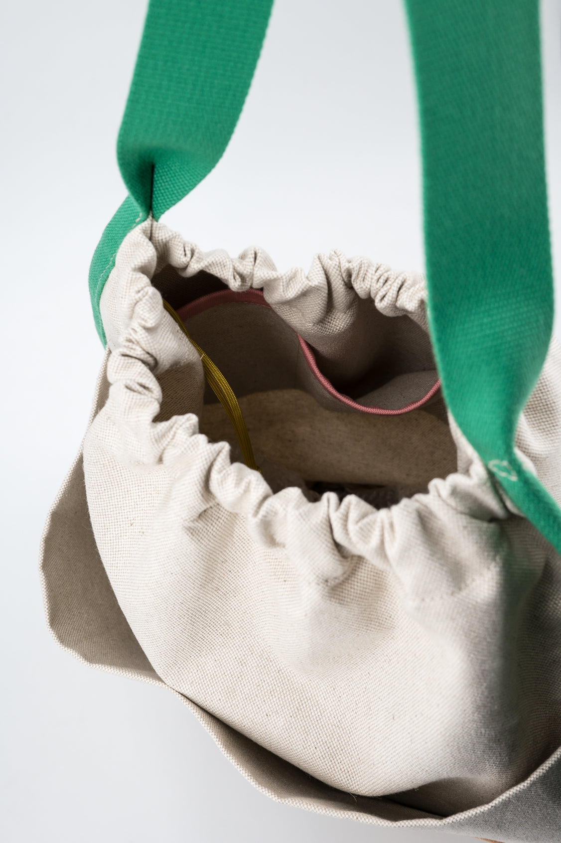 APALA linen emerald