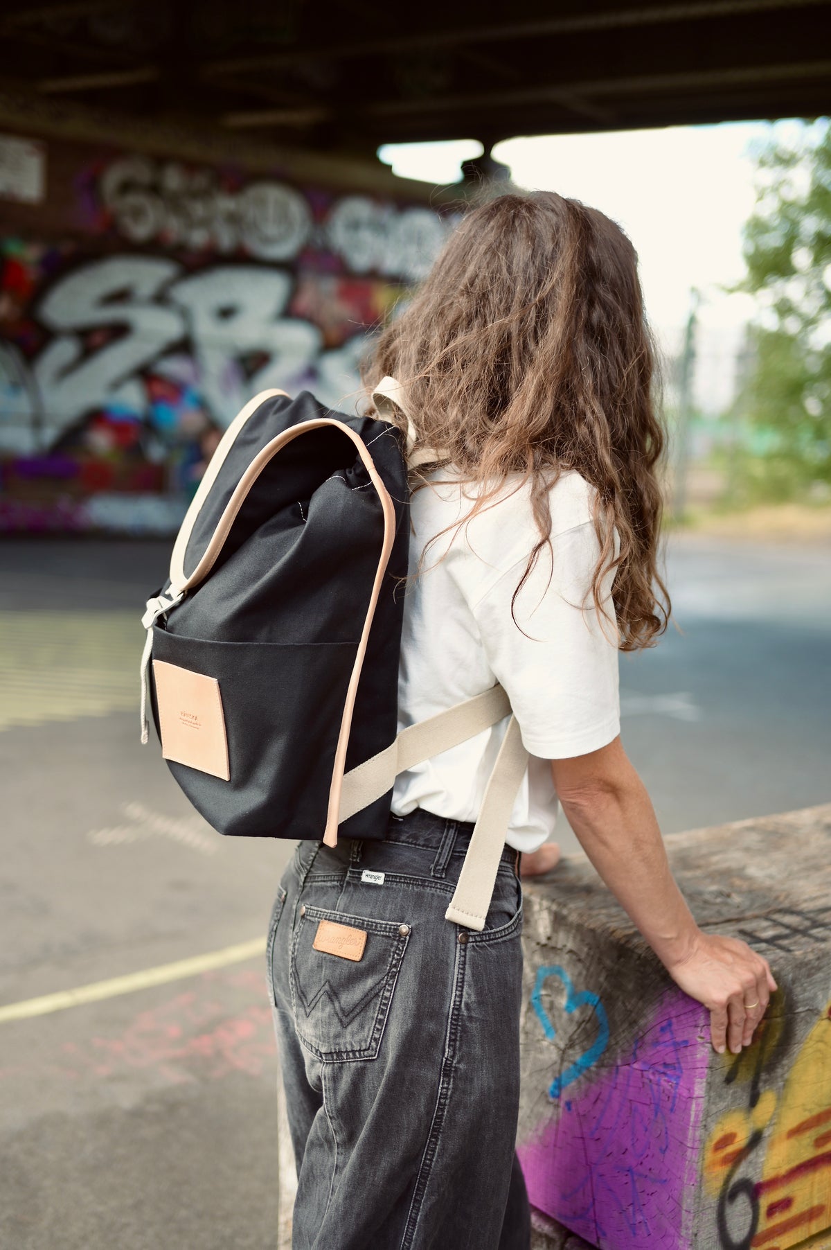 IKASI  | navy / black