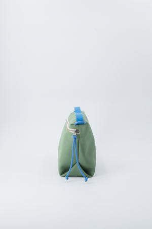 BAINU green / Washbag