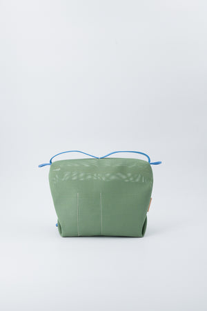 BAINU green / Washbag