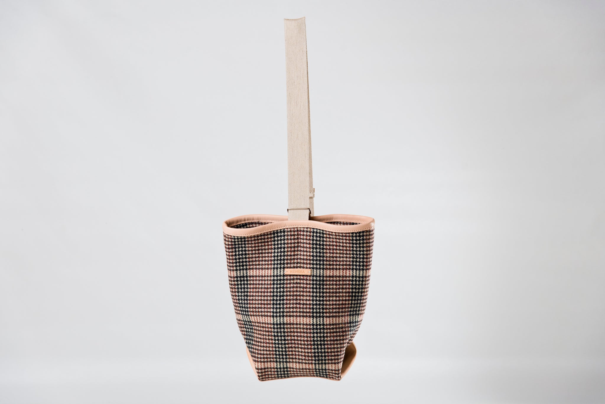 UKI - wool // archive sale