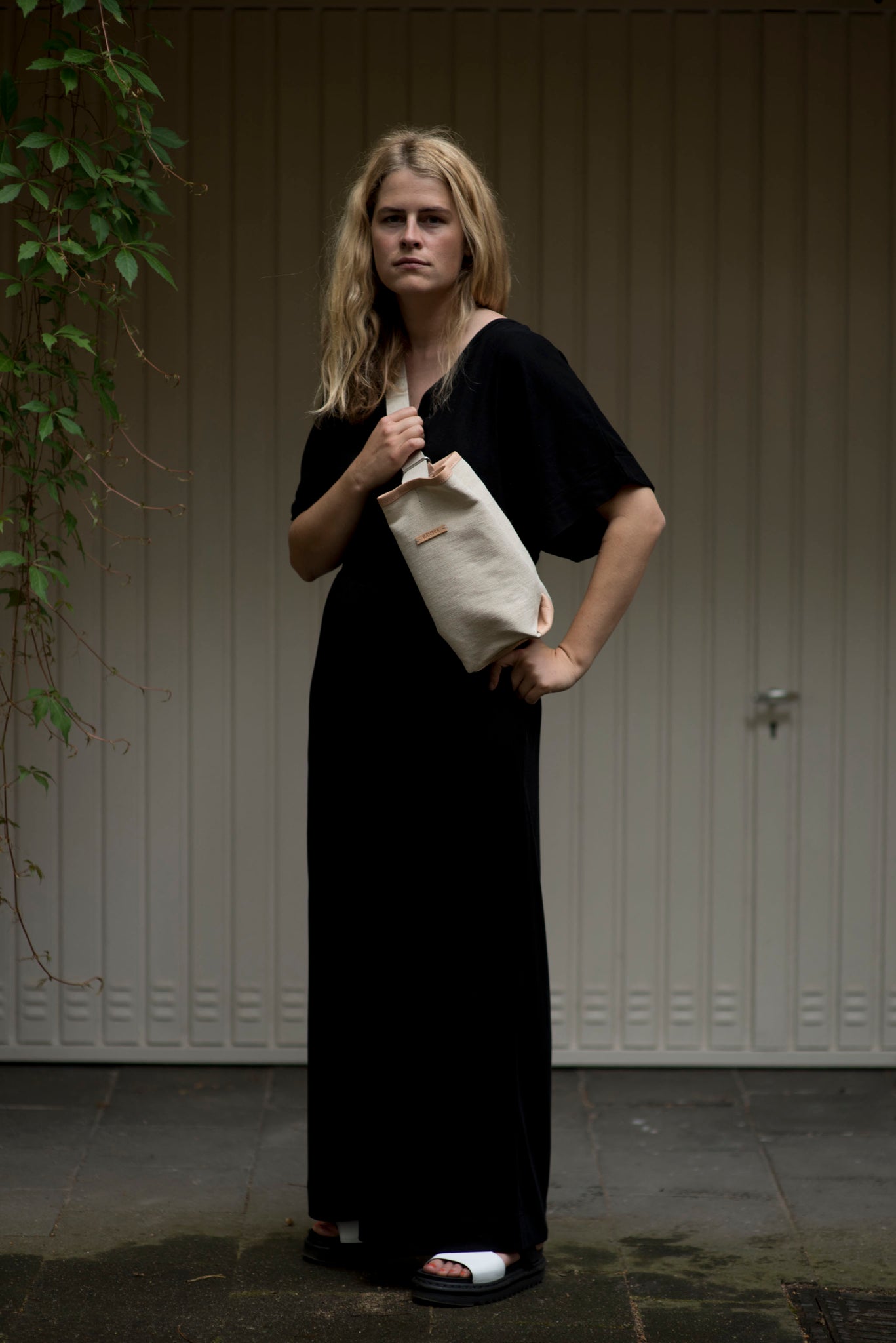 UKI - linen // SAMPLE