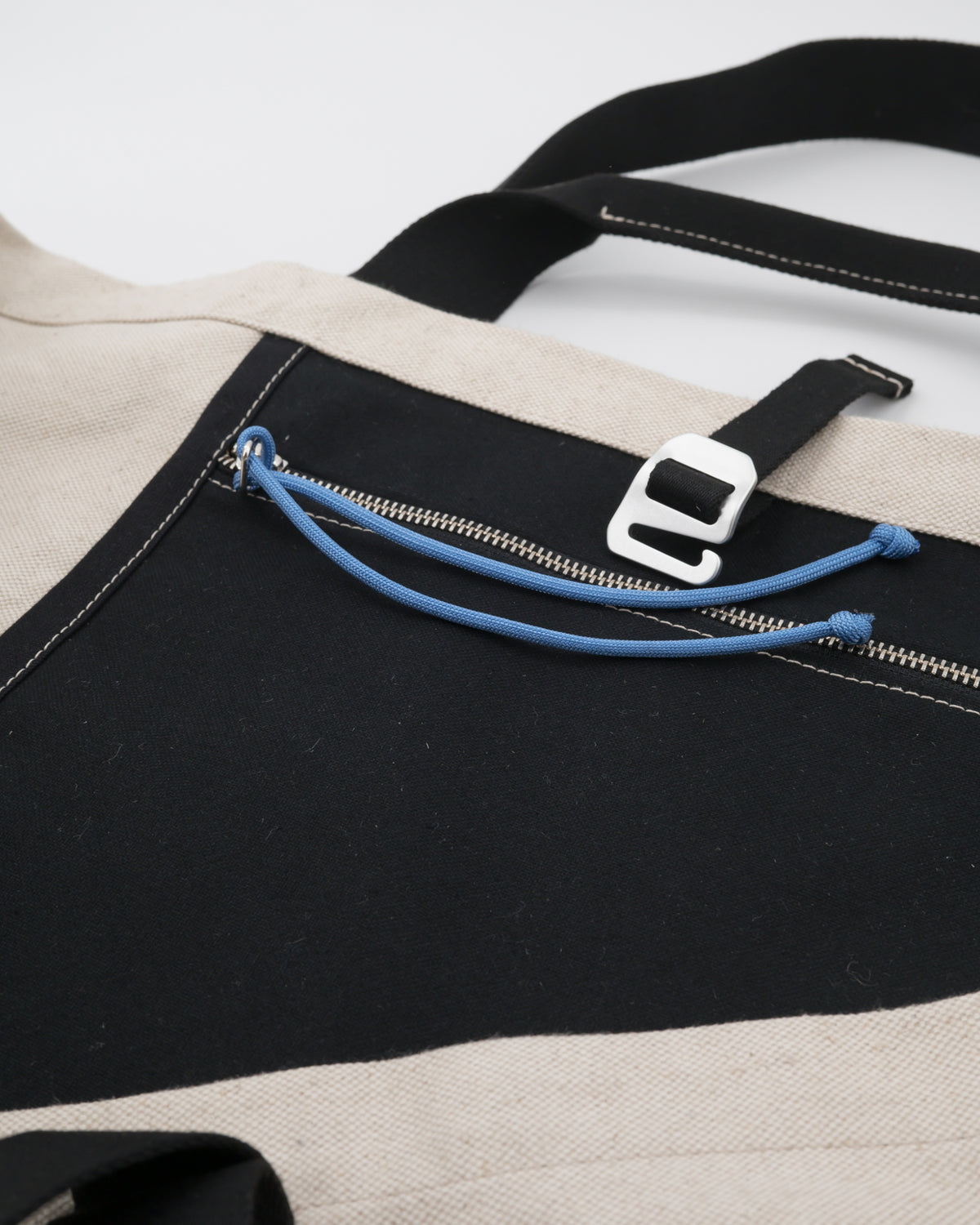 AMPLO | linen