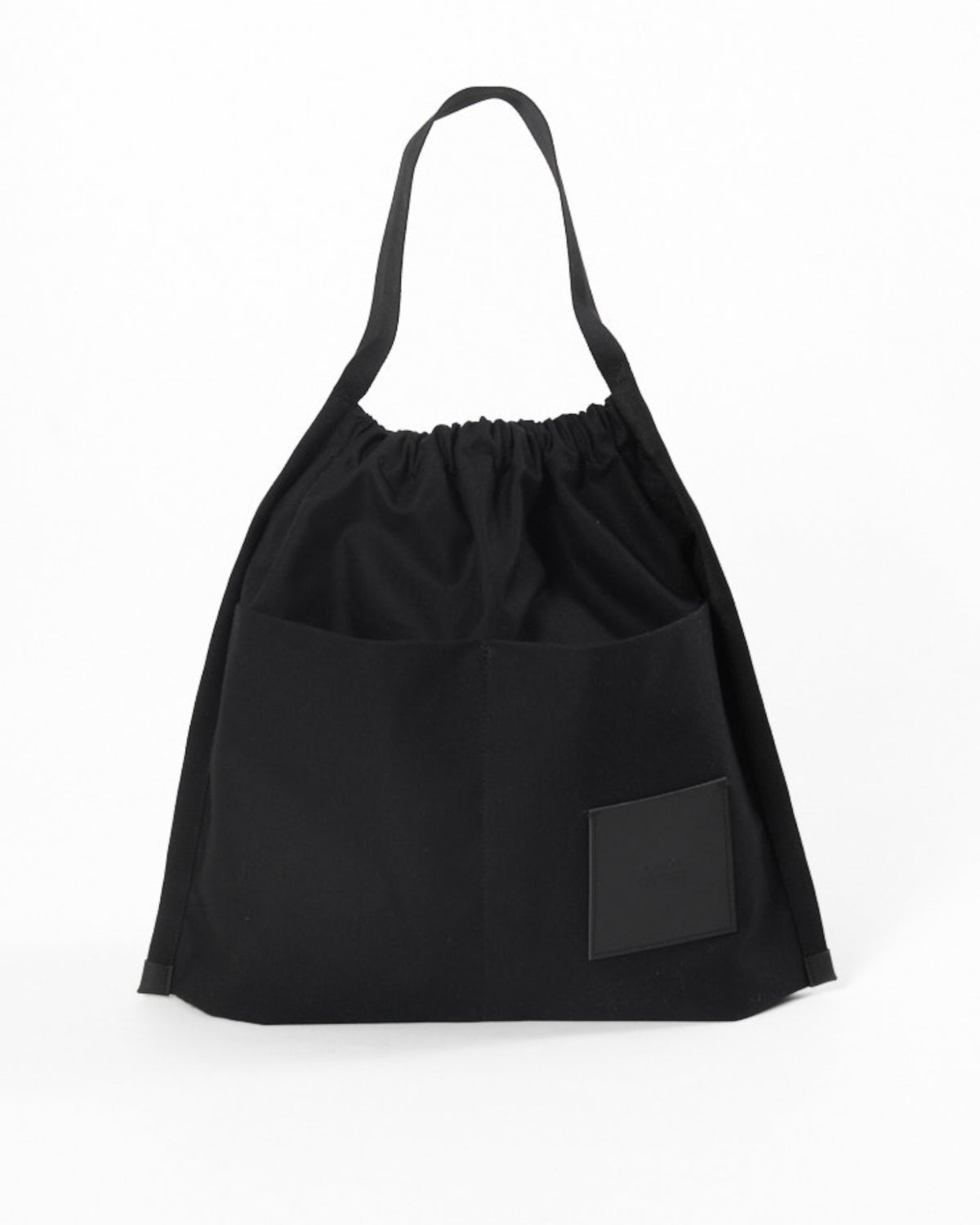 APALA | black