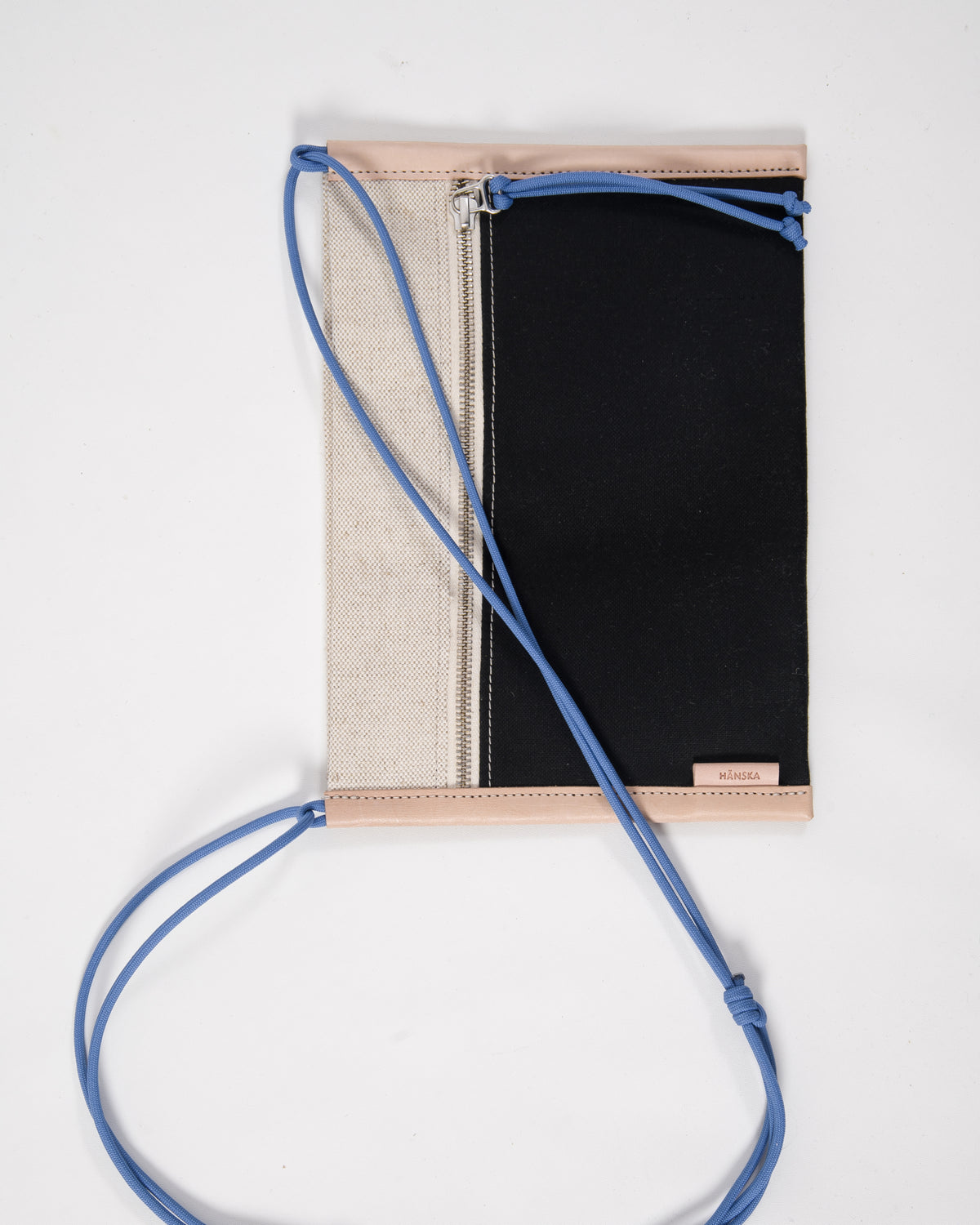 KALARE | linen / black