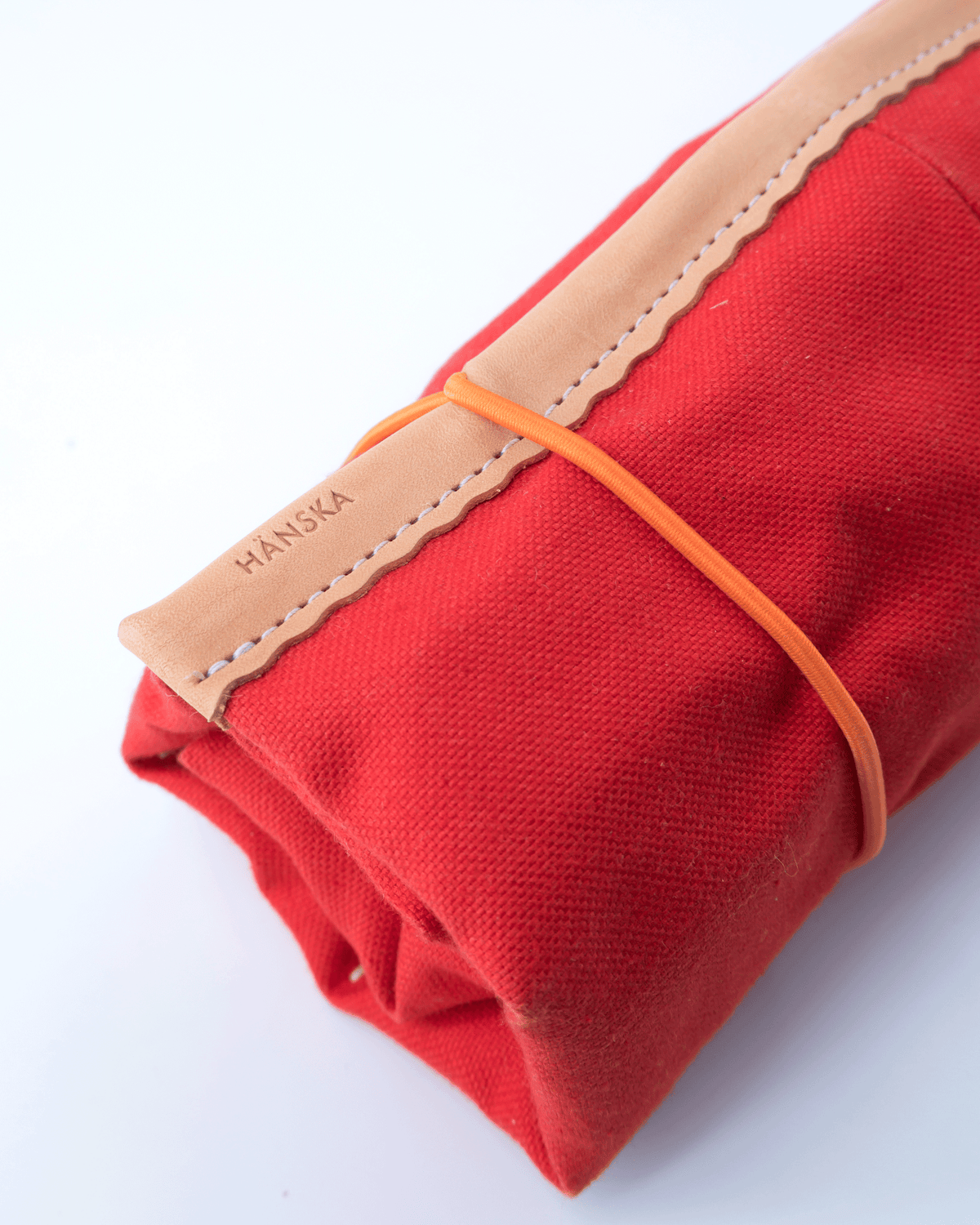 ERRATUM | organic cotton / leather