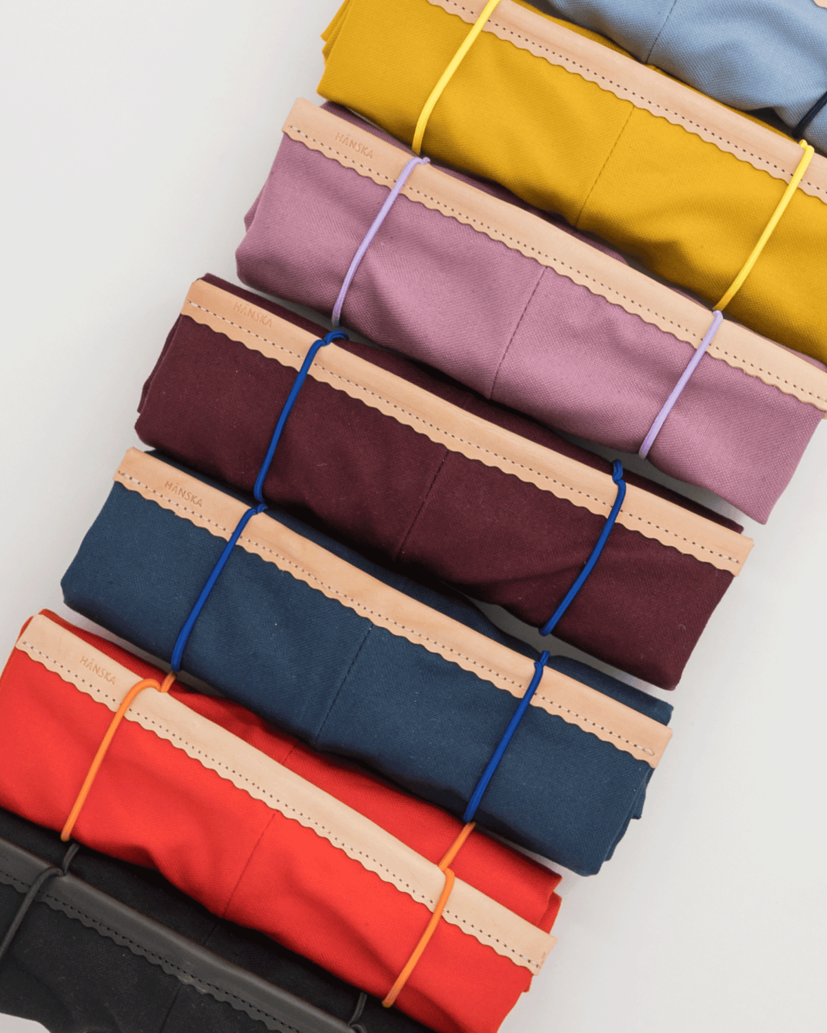ERRATUM | organic cotton / leather