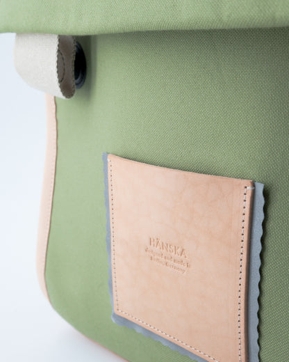 ESKOLA |  jj pale