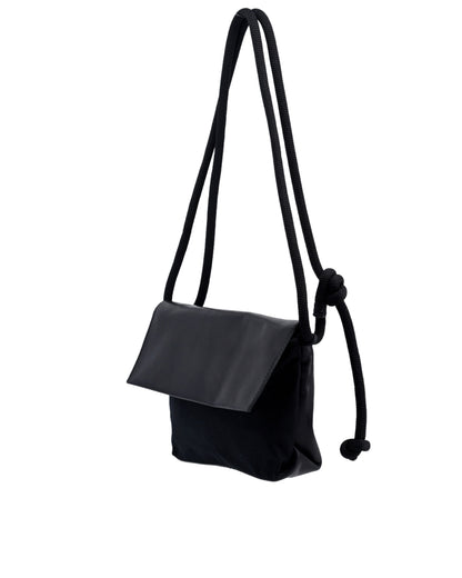 ESKUA | organic cotton / leather black