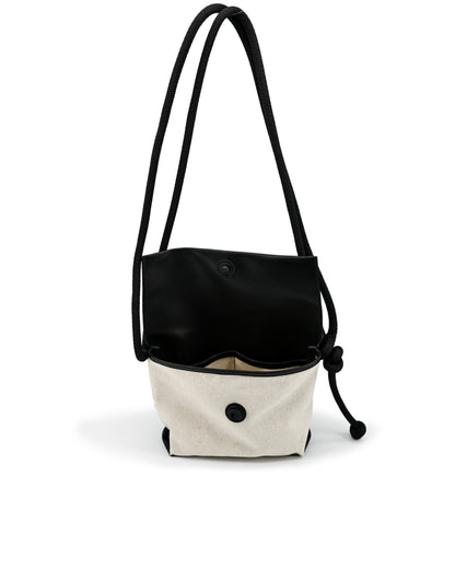 ESKUA | linen / black