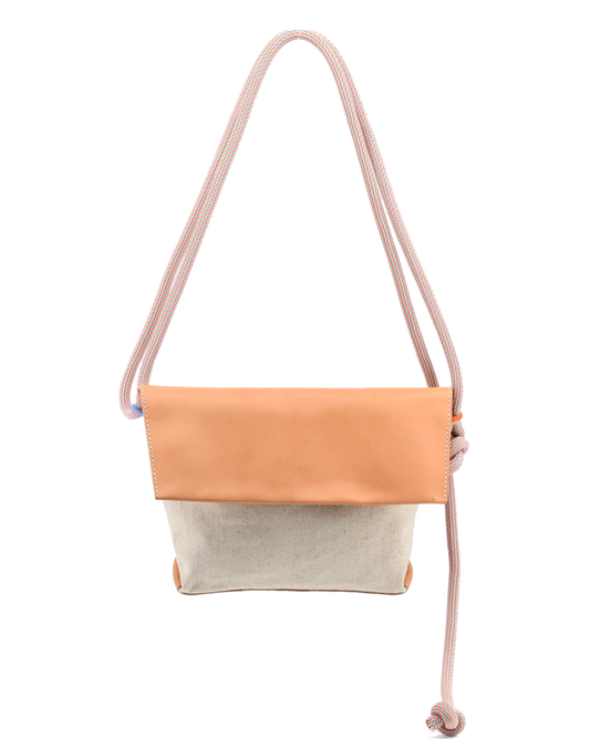 ESKUA | linen / leather
