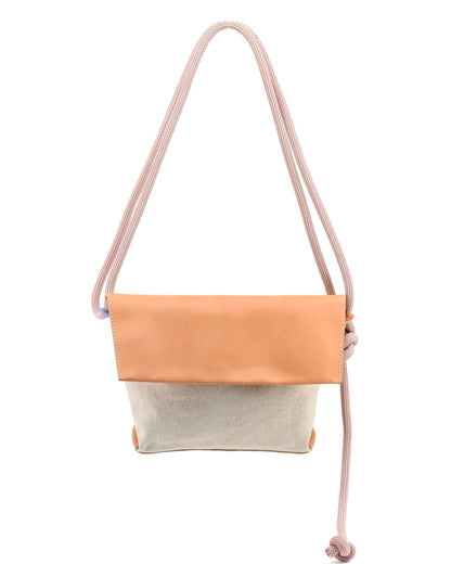 ESKUA | linen / leather