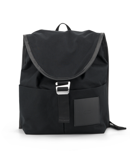 IKASI | black