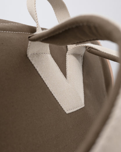 IKASI | brown olive