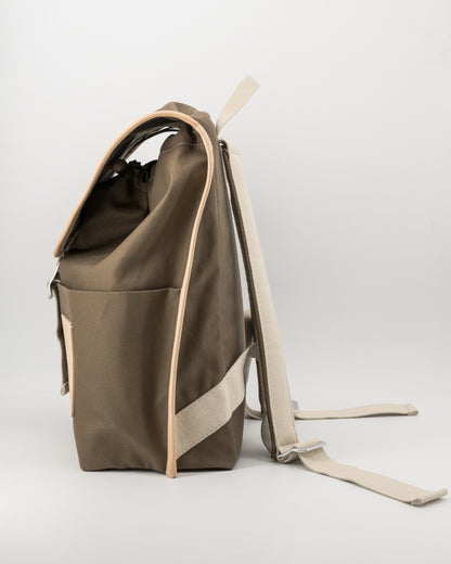 IKASI | brown olive