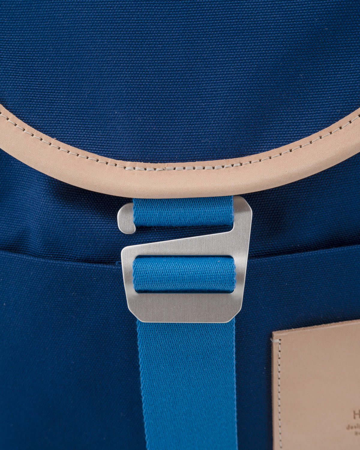 IKASI | navy