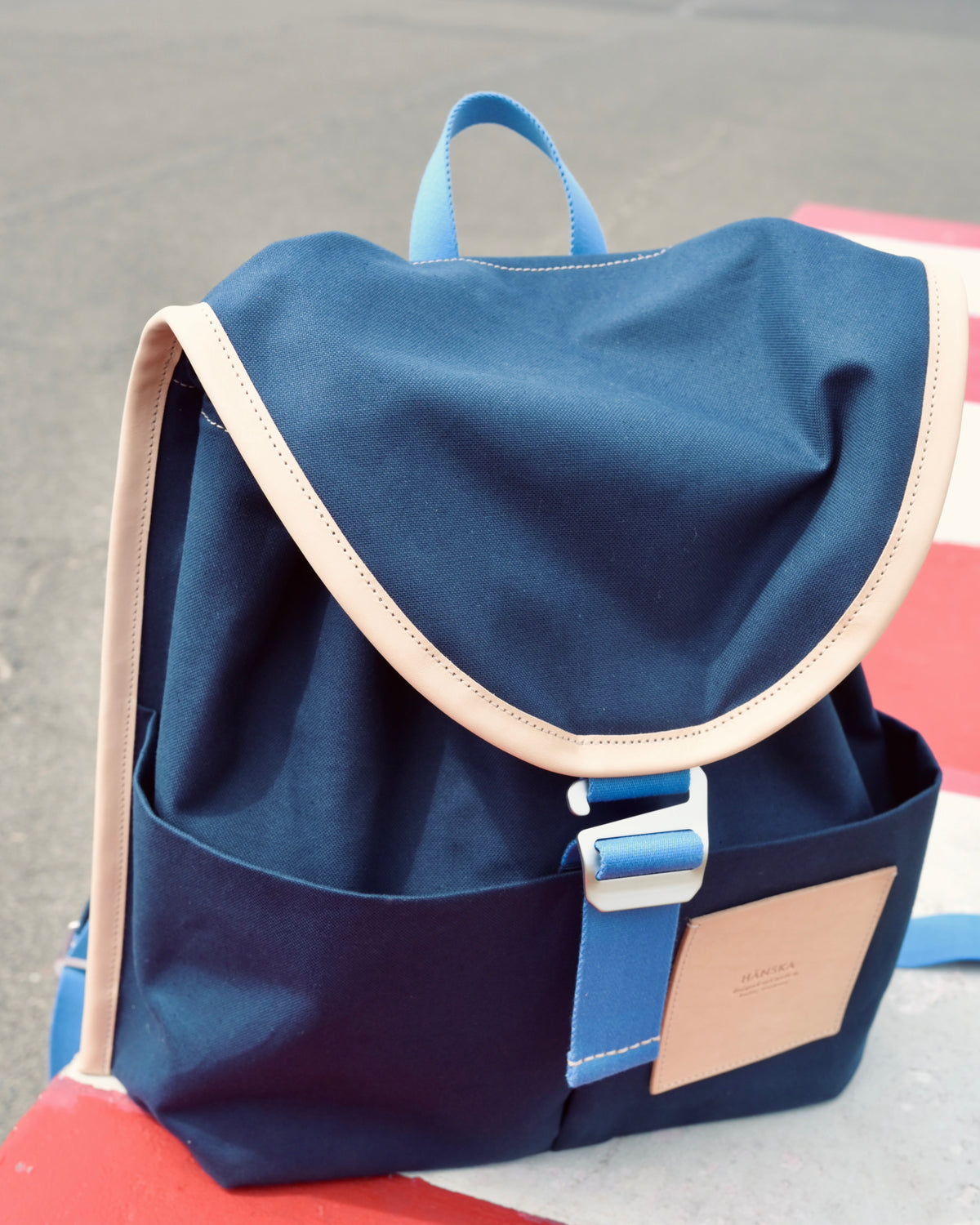 IKASI | navy