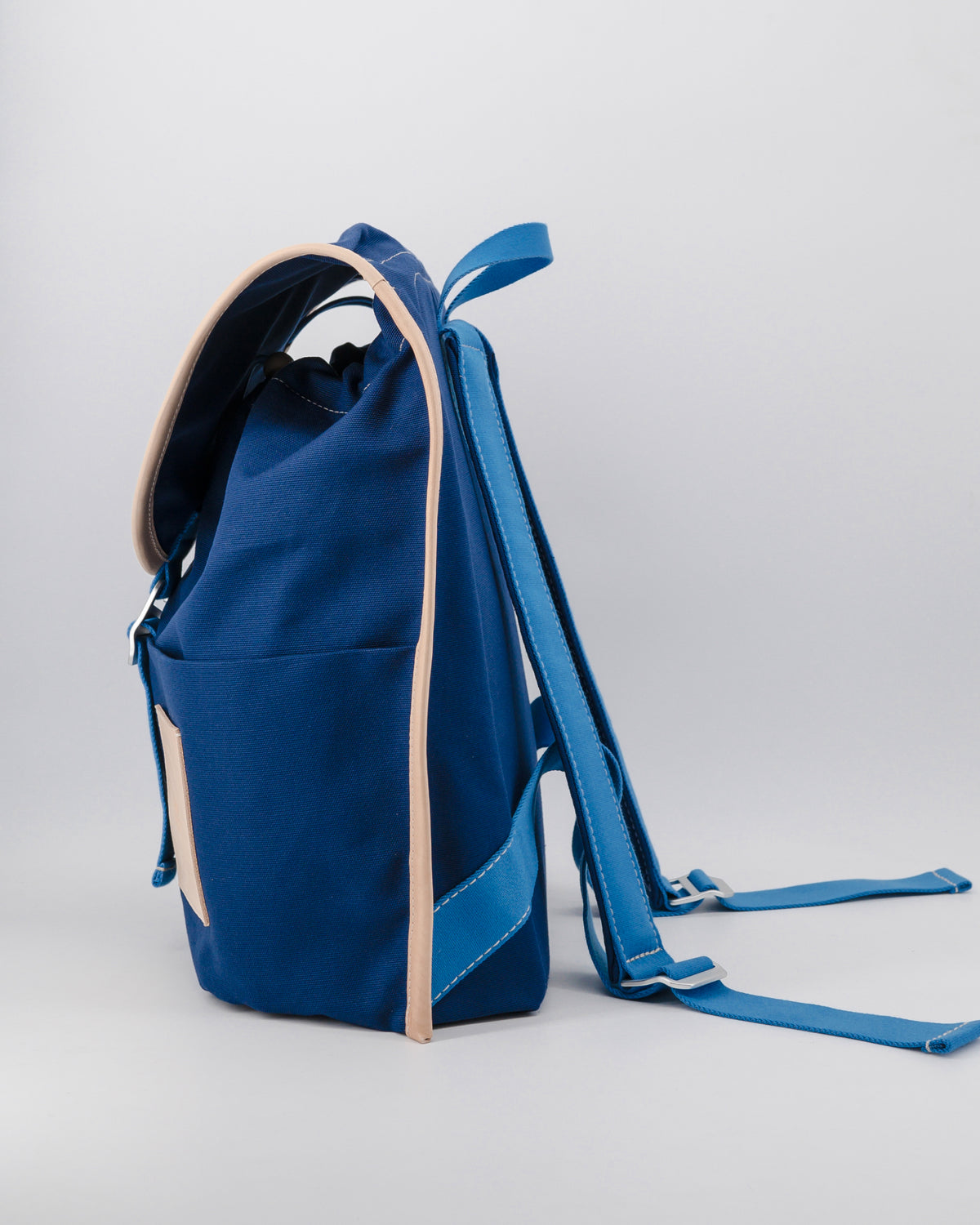 IKASI | navy