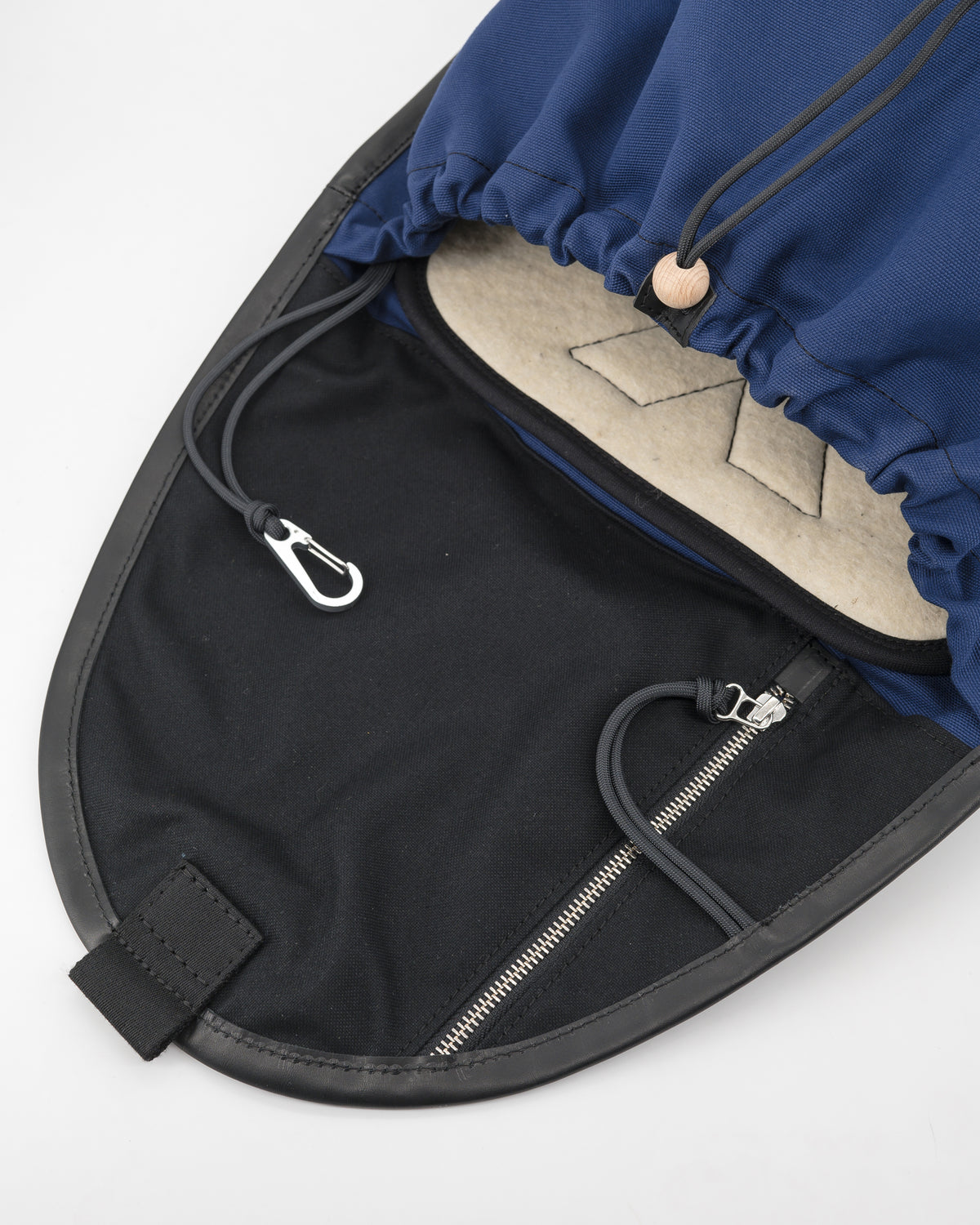 IKASI  | navy / black