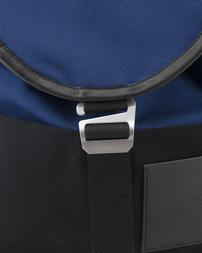IKASI  | navy / black
