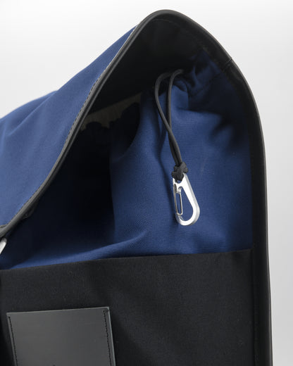 IKASI  | navy / black