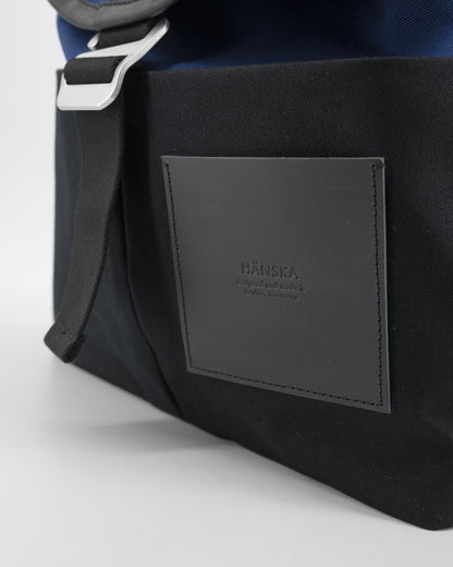 IKASI  | navy / black
