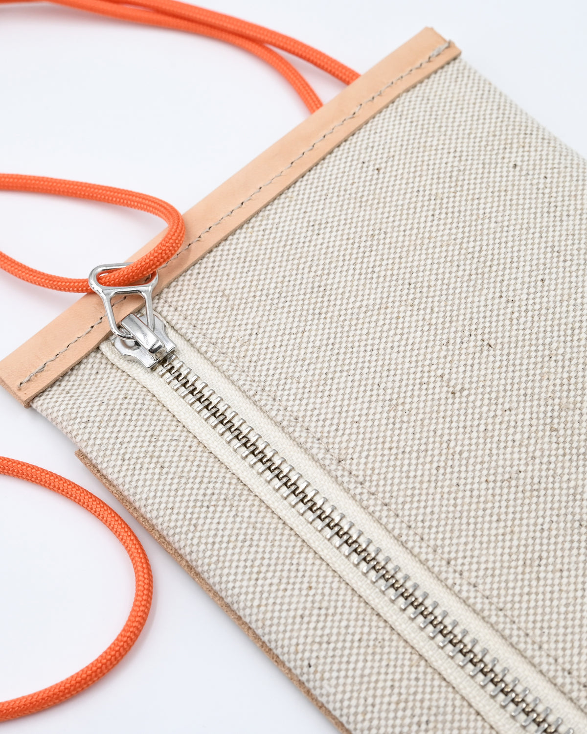 POLTSA | organic cotton / leather