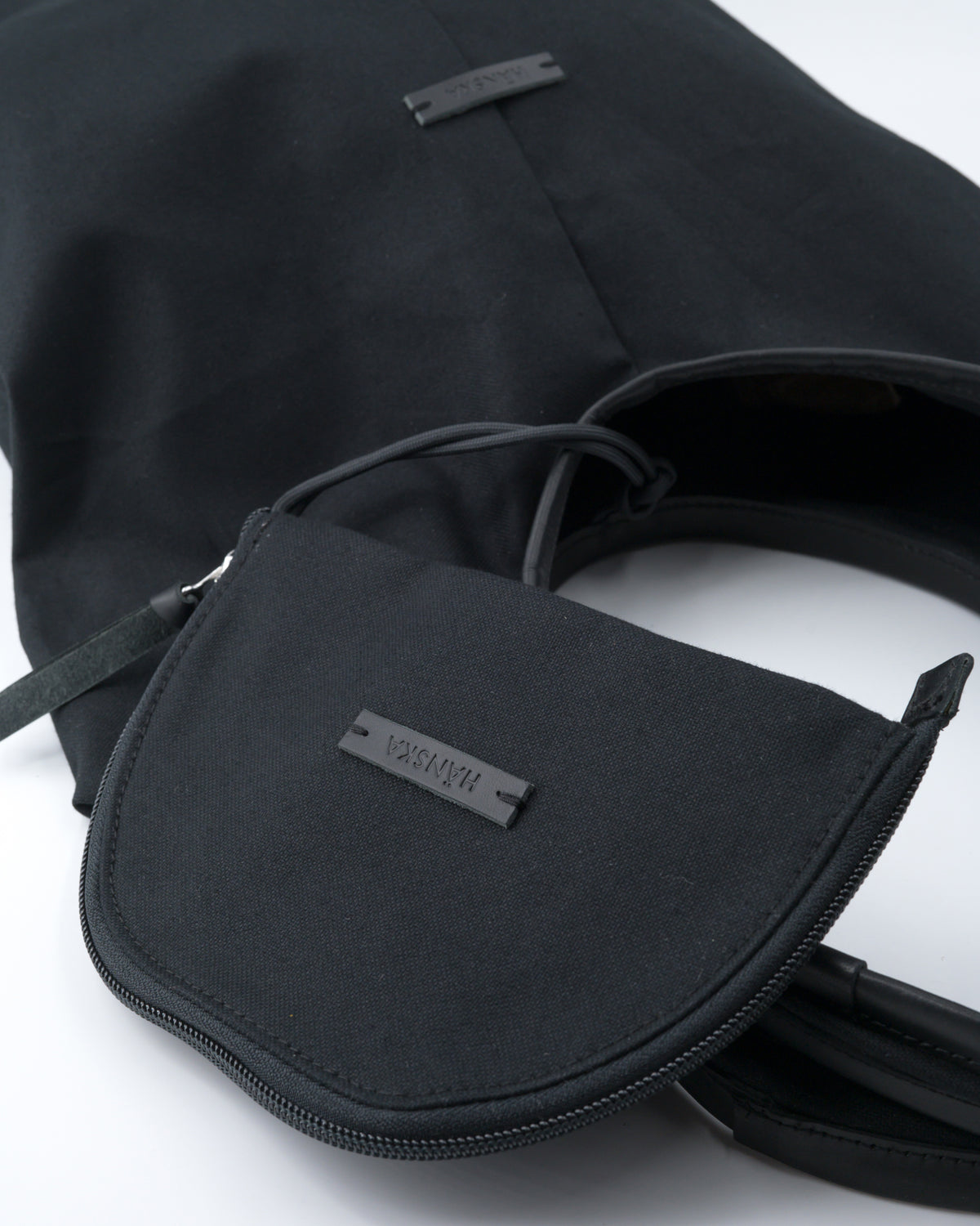 REGATA |  black