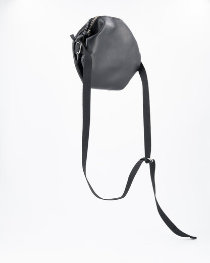 VALOR | leather / all black