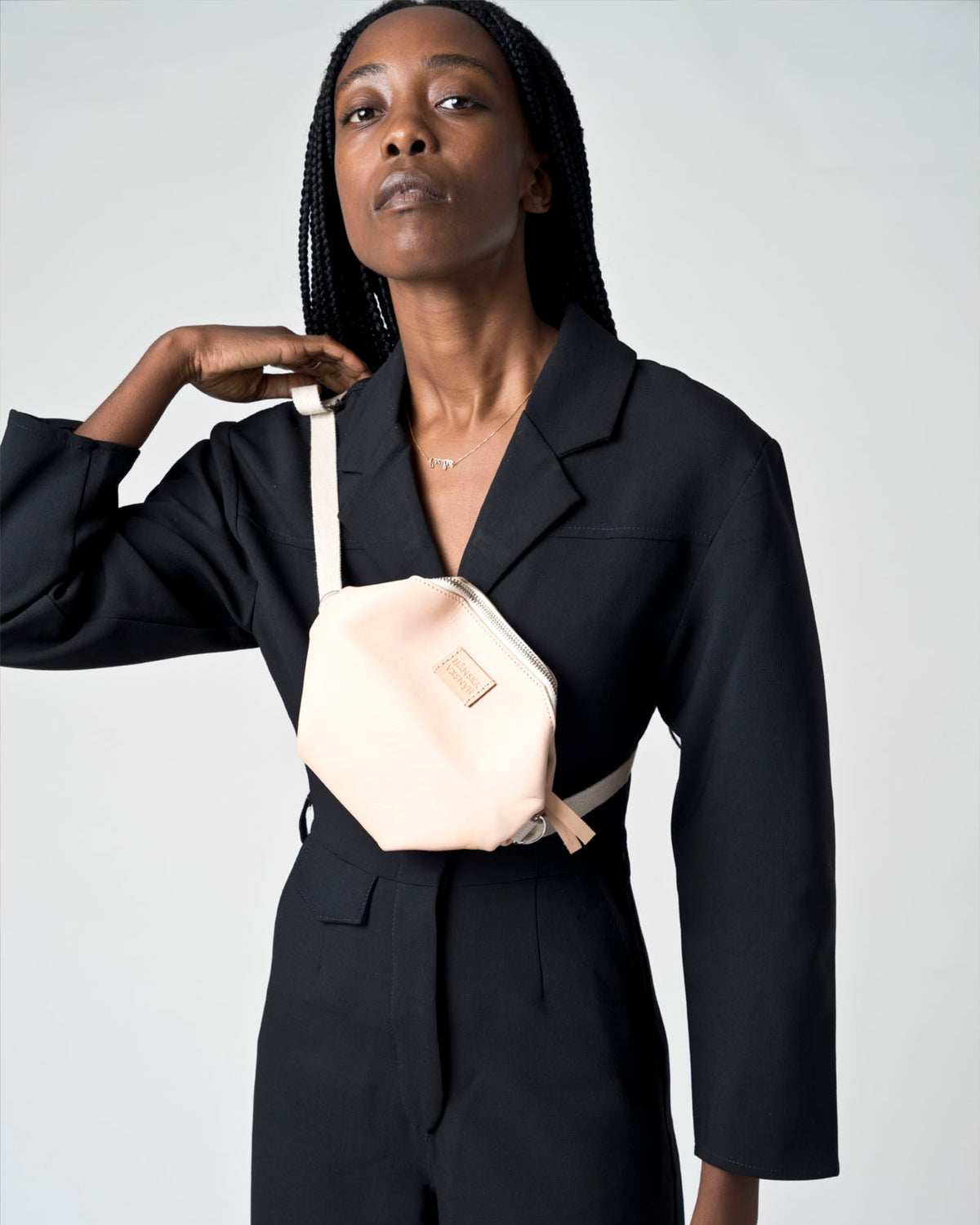 VALOR | leather / natural