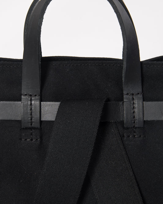 VOIÉ // black