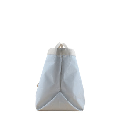 AMPLO | recycled / cloudy