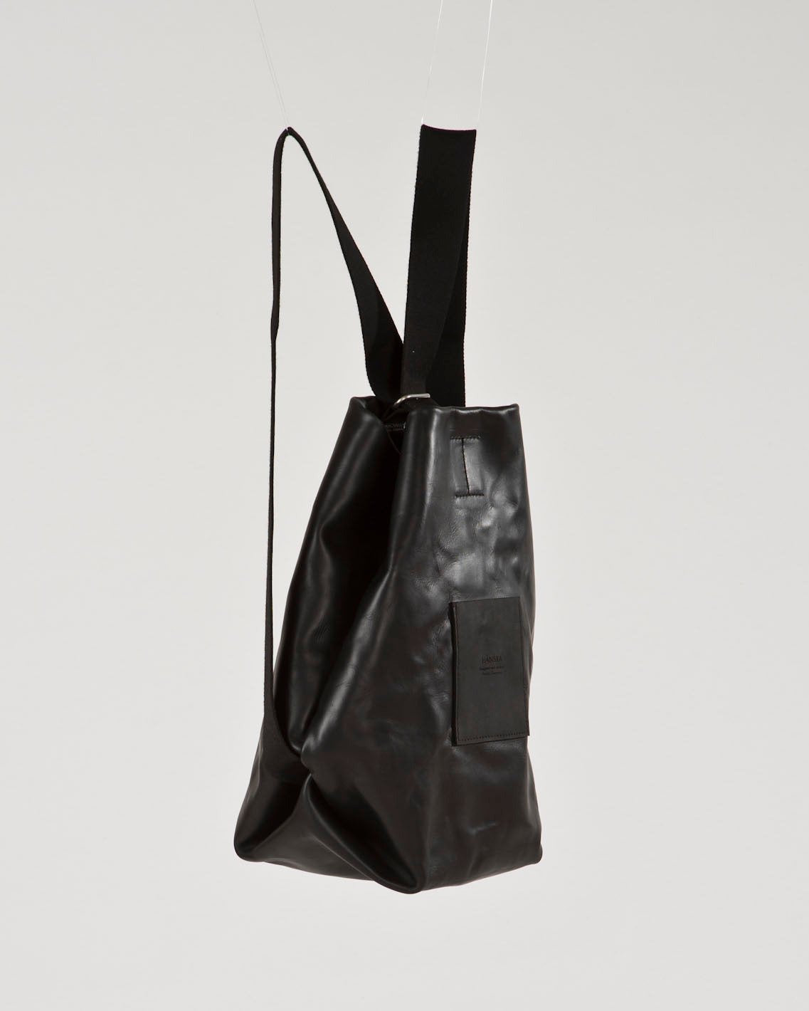 ONTZI  | leather / all black