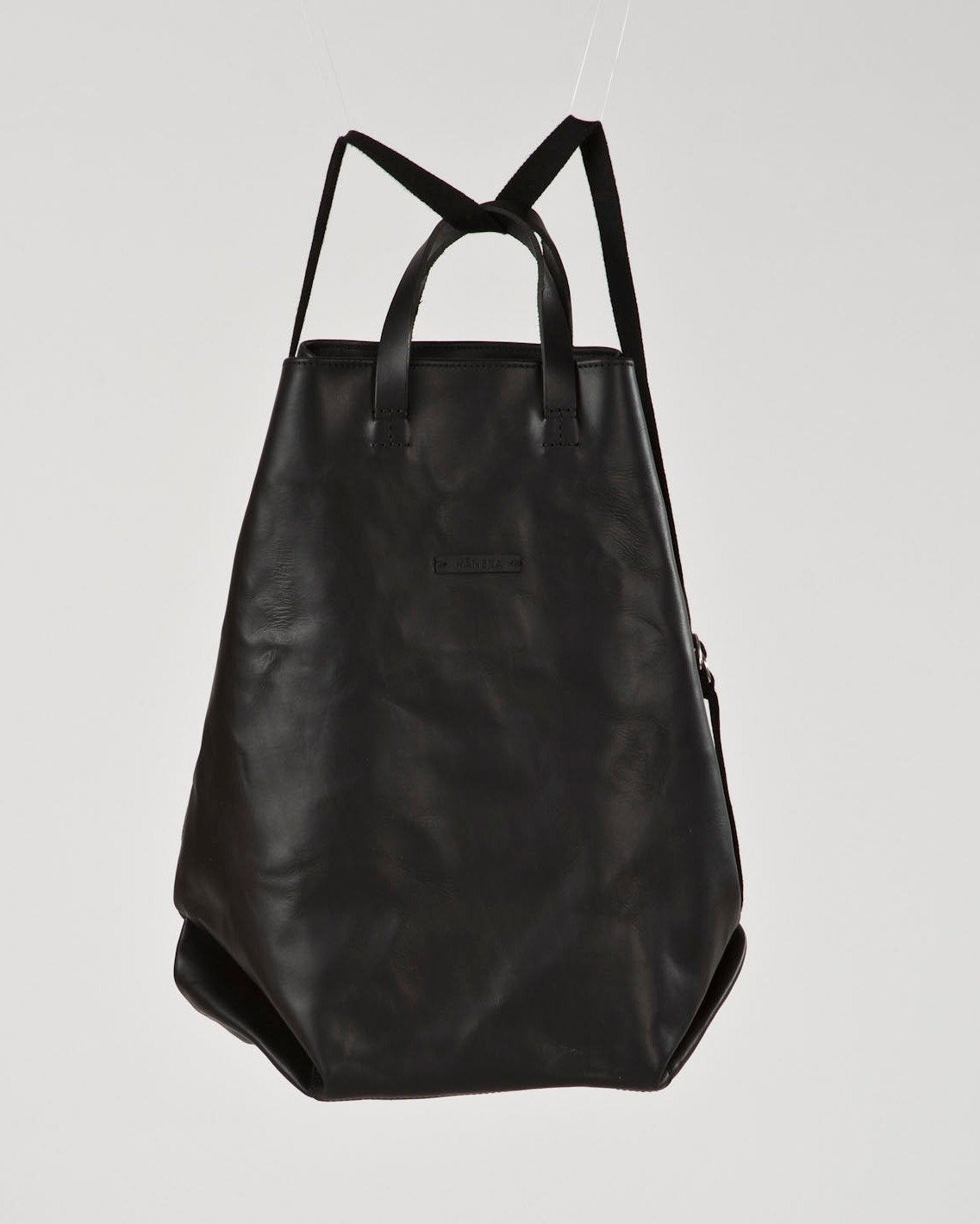MOIRÉ | leather / black
