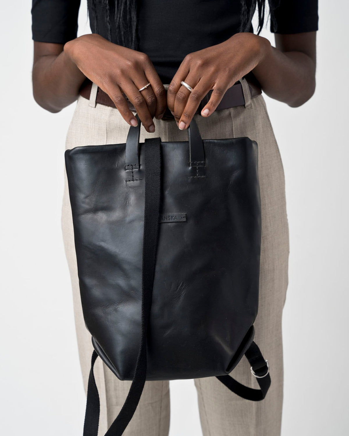 BABY MOIRÉ | leather / black