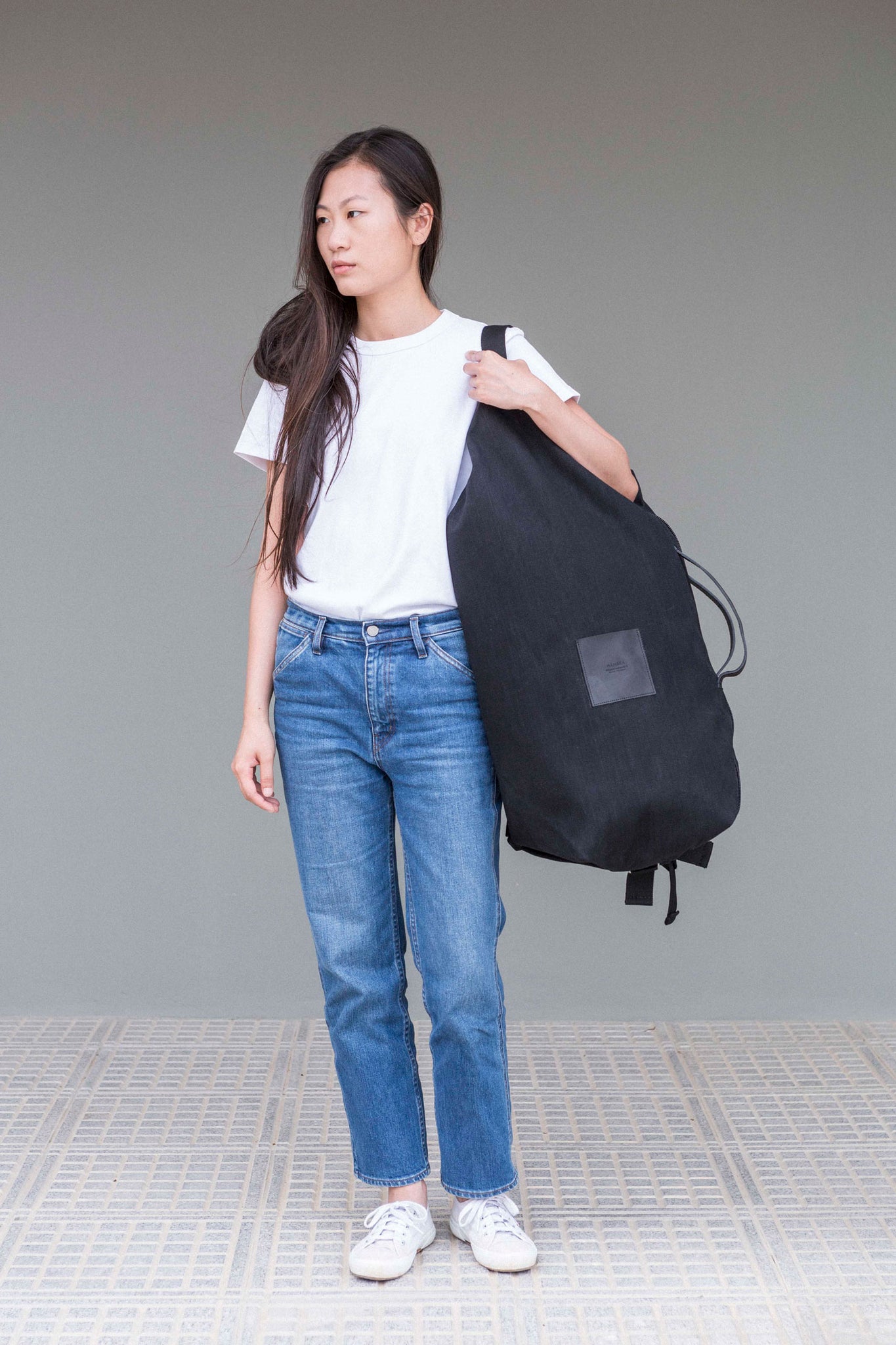 LUCID LARGE -black // waxed cotton